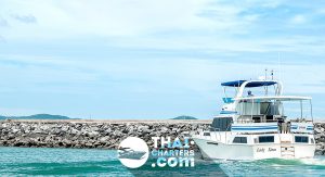 Uniflite 47 «LadySiam» motor yacht