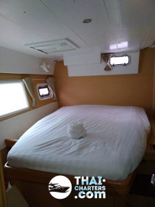 Парусный катамаран «lagoon 421»