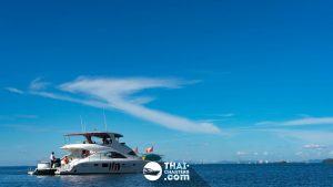 «chardonnay 55ft» Power Catamaran For Rent In Pattaya